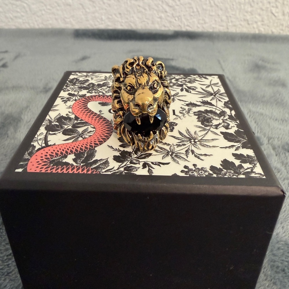 BRAND NEW Gucci Lion Head Bronze Black Crystal Ring Size 10 / X-Small / 5.25 - Picture 8 of 9